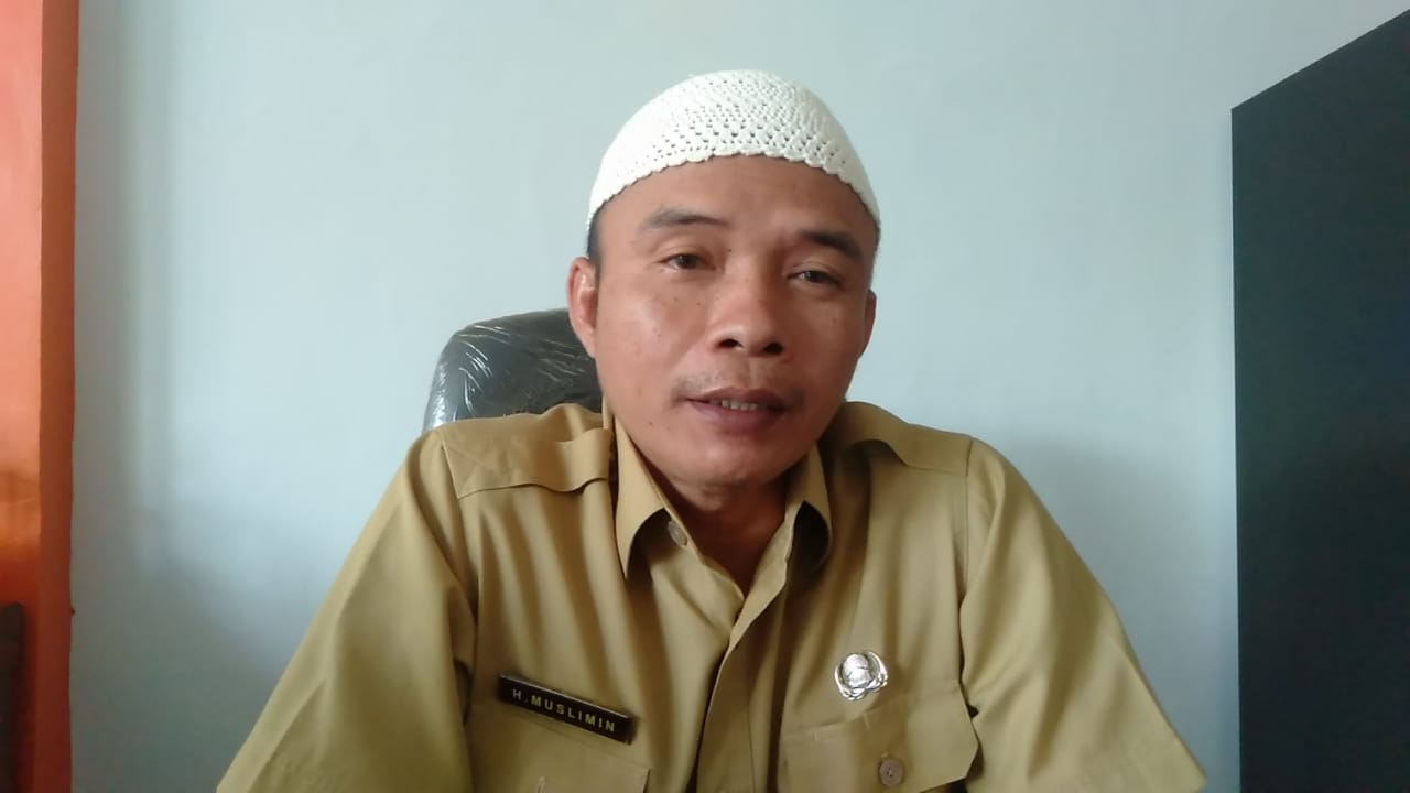 Kepala Disperindagkop dan UKM Singkawang, Muslimin