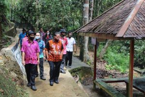 Masuk Zona Orange, Penutupan Objek Wisata Pancur Aji Diperpanjang