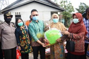 Korban Kebakaran Terima Bantuan Sembako