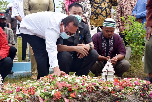 Sosok Bambang Ganefo di Mata Sujiwo