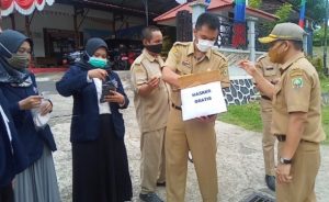 300 Lembar Masker Dibagikan ke Pengguna Jalan