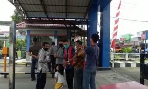 Hampir Rp1 Juta Warga Balai Gemuruh di Subah Keluarkan Biaya Penerangan