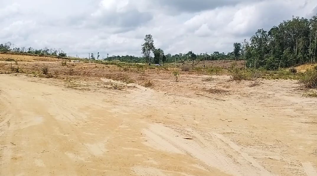 Lokasi yang akan digunakan untuk pembangunan GOR Sekadau yang dibatalkan akibat pandemi covid-19.