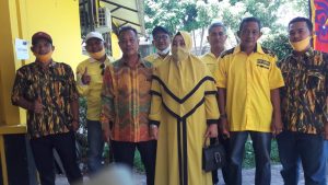 Irwan Pimpin Golkar Ponbar. Syahril: Hajar Terus