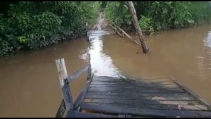 Dinas Turunkan Tim Tinjau Jembatan Engkakal