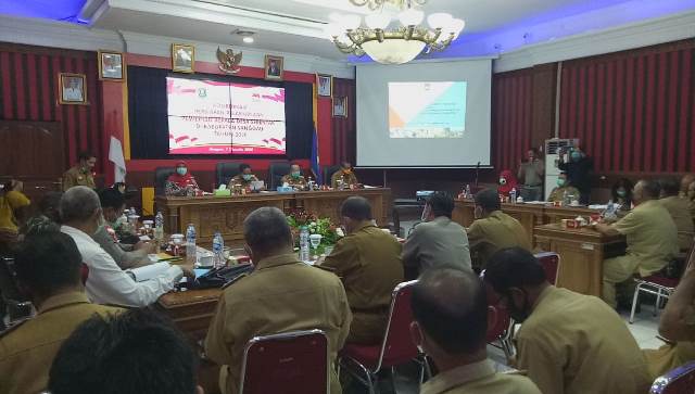 Rakor persiapan pelakasaan Pilkades di Kabupaten Sanggau yang mewajibkan terapkan protokol kesehatan.