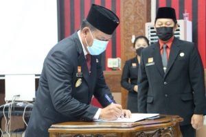 Lantik 31 Pejabat, PH Tekankan Nilai Kebangsaan
