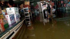 Banjir 1,5 Meter Masih Rendam Rumah Warga di Bonti