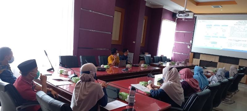 BPJS Kesehatan Cabang Singkawang bersama dengan pemangku kepentingan di wilayah Kabupaten Sambas menggelar pertemuan Forum Komunikasi para Pemangku Kepentingan Utama Tingkat Kabupaten Sambas.