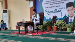 Isra Miraj di Tanjungpura Permai, Ustad Hatoli Sampaikan Pesan Pentingnya Silaturahim