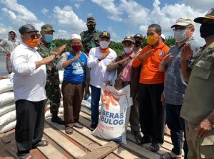 Ribuan KK Korban Banjir Dapat Bantuan Beras