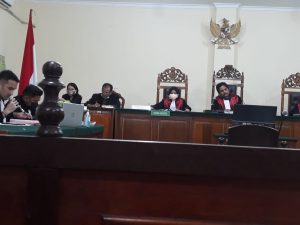 Terima Uang Gratifikasi, Terdakwa PETI di Inggis Dituntut 1,6 Tahun Penjara