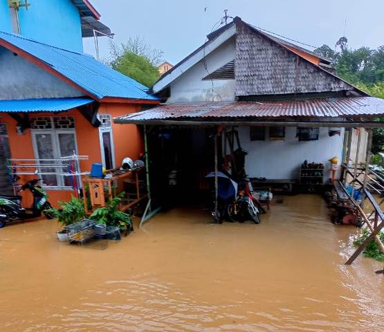 kawasan Gang Mungguk Badang Kelurahan Beringin yang tergenang banjir