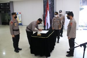 150 Personel Polda Kalbar Tanda Tangan Komitmen Kinerja