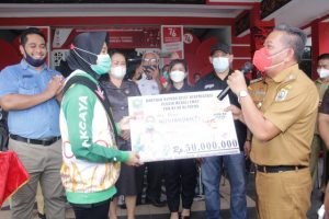 Rp50 Juta Gotong Royong Untuk Novianyanti Peraih Emas PON XX Papua