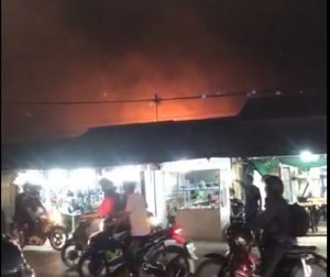 Kebakaran di Pasar Melati, Polisi Kawal Ketat Evakuasi Emas
