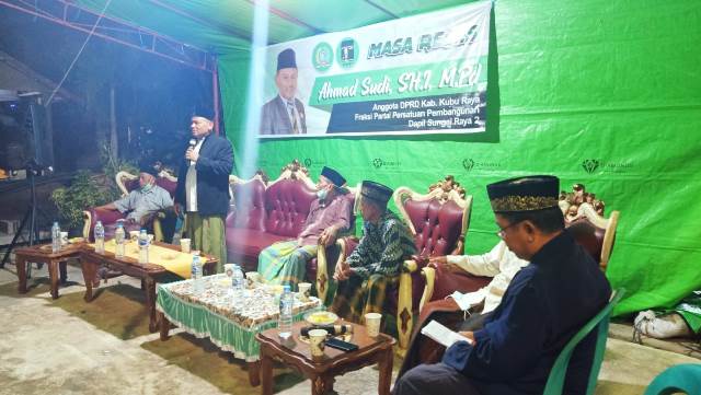 Anggota DPRD Kubu Raya saat reses di beberapa desa dengan menampung sejumlah aspirasi