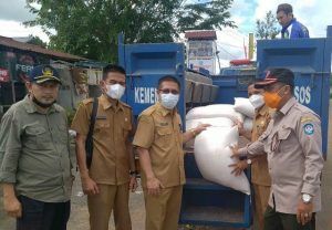 27,5 Ton Beras Disalurkan Untuk Korban Banjir di Kubu Raya