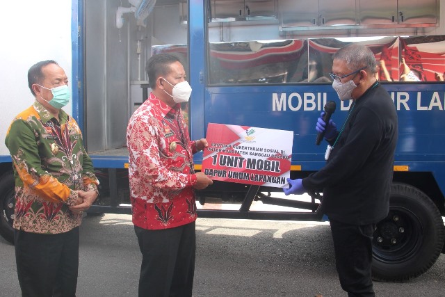 Kemensos Bantu Mobil Dapur Umum Untuk Sanggau