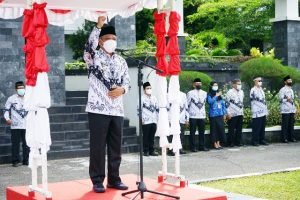 Guru Non PNS Dapat Subsidi Upah