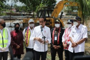 DAS Sintang Rusak, Jokowi Perintahkan Persemaian Hutan Kembali