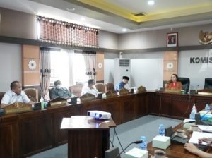 Kesbangpol Diminta Berikan Pendidikan Politik Milenial