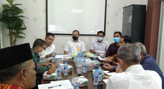 Badan Wakaf Indonesia (BWI) Kubu Raya dan BWI Kalbar rapat bersama BPN Kubu Raya terkait percepatan sertifikasi tanah wakaf di Kubu Raya