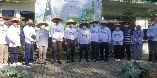 Soflaunching agroeduwisata Faperta Untan yang dihadiri wali ktoa Pontianak, Wakil Ketua DPRD Kalbar, Rektor Untan dan perwakilan perusahaan maupun perbankan.