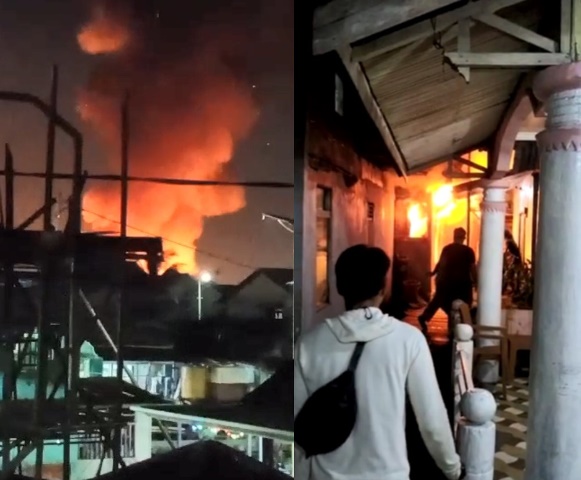 Tepat saat umat muslim sedang melaksanakan ibadah tarawih hari pertama, kebakaran terjadi di Kampung Beting