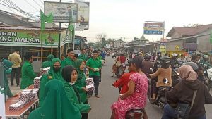 PPP Bagikan Tiga Ribu Kotak Takjil Gratis