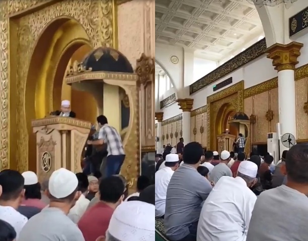 Seorang wanita tiba-tiba mengamuk saat ribuan umat Islam sedang menjalankan ibadah salat Jumat di Masjid Raya Mujahidin Pontianak, Jumat (6/5) siang