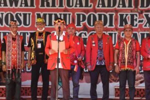 Dewan Adat Dayak Usung Yohanes Ontot Bupati Sanggau