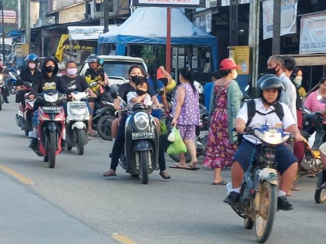 Warga Parindu Kesal Polisi Tidak Ada di Area Rawan Laka Lantas