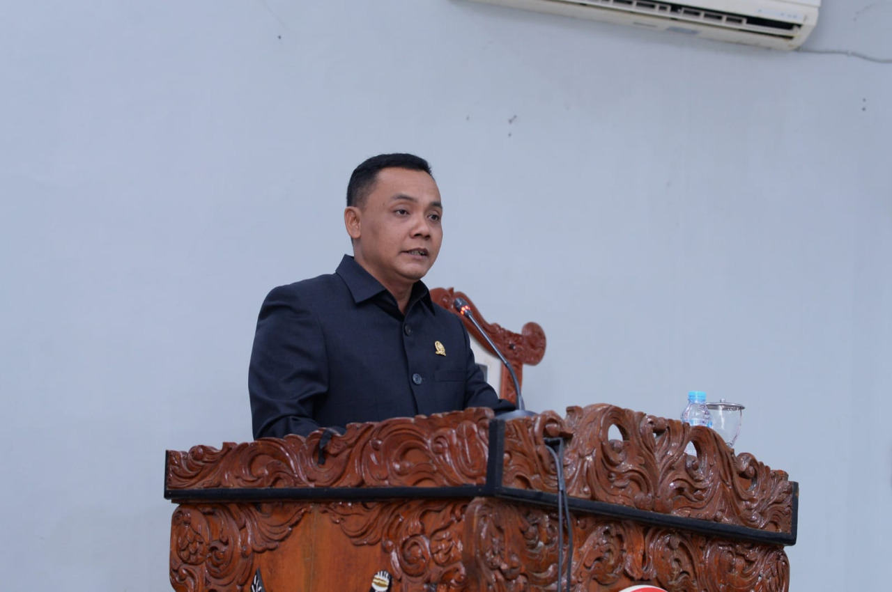 Juru Bicara Fraksi Partai Gerindra Rian Herianto