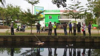 Mayat Mr X Ditemukan Mengapung di Parit