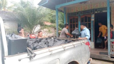 Salurkan Bantuan Korban Banjir