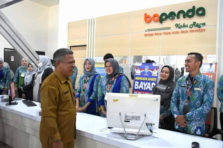 Bupati Kubu Raya Muda Mahendrawan meresmikan Mal Pelayanan Publik (MPP) Kubu Raya yang berada di Kompleks Kantor Bupati Kubu Raya.