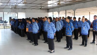 Kepala Sekolah yang dilantik oleh Wakil Bupati Ketapang Farhan di Pendopo Bupati Ketapang, Rabu (21/12).