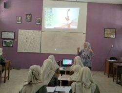 Lestarikan Tembang Dolanan di Kelas Melalui Ice Breaking