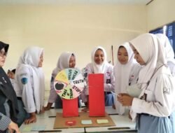 Belajar Jurnal Melalui Permainan Truth or Dare