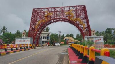 Gerbang Cap Go Meh Sambut Pengunjung Singkawang