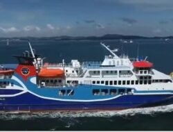 KMP Bahtera Nusantara 3 Melayani Penumpang dari Batam ke Sintete