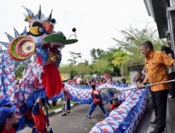 Naga Sinar Berkah Unjuk Kebolehan di Kantor Bupati Kubu Raya