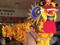 Naga Terpanjang Meriahkan Cap Go Meh di Pontianak