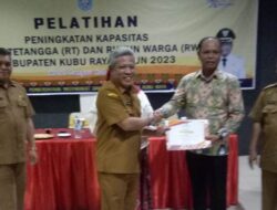 Layanan Kesehatan Gratis, RT dan RW Pantau Warga Sakit