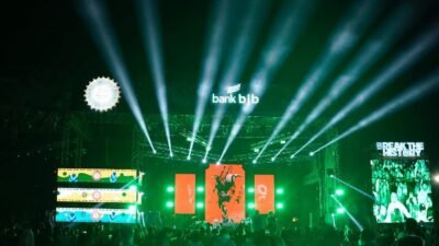 Bank Jawa Barat dan Banten Tbk (BJB) kembali menyelenggarakan konser Now Playing Festival yang menghadirkan puluhan musisi papan atas dari dalam maupun luar negeri.
