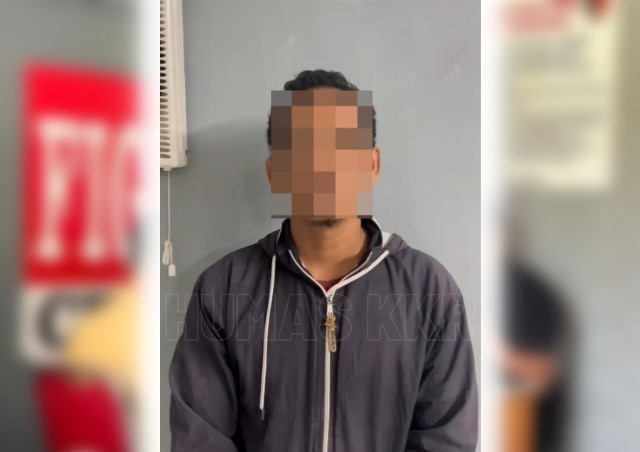 Penyebar hoax begal di Desa Pinang Luar Kecamatan Kubu ditangkap aparat kepolisian. Pelaku membuat informasi hoax dengan gambar seorang korban begal yang diduga sudah meninggal dunia di media sosial pada Jumat (11/3) malam.