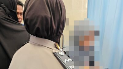 Kurang dari enam jam, polisi berhasil mengungkap pelaku pembuangan bayi yang ditemukan di bawah pohon pisang, Selasa (27/6). Foto: ist/tmB