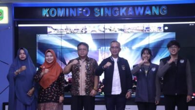 Pj Wali kota Singkawang Sumastro apresiasi Kota Singkawang berhasil meraih anugerah Kota Layak Anak (KLA) katagori Pratama yang dinobatkan pada Sabtu (22/7) dari Kementrian Pemberdayaan Perempuan Dan Perlindungan Anak RI di Semarang. Foto: uck