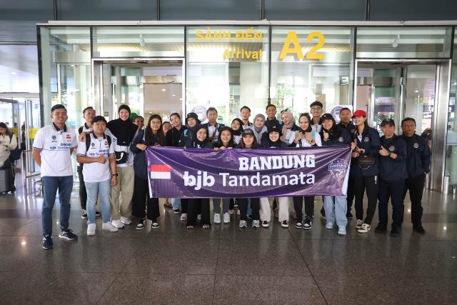 Tim bola voli Timnas Indonesia yang diwakili Bandung BJB Tandamata sudah bertolak menuju Vietnam pada Selasa, 1 Agustus 2023 untuk menghadapi Kejuaraan Bola Voli Asia Tenggara (ASEAN) atau The Southeast Asian Volleyball League (SEA V.League) 2023.